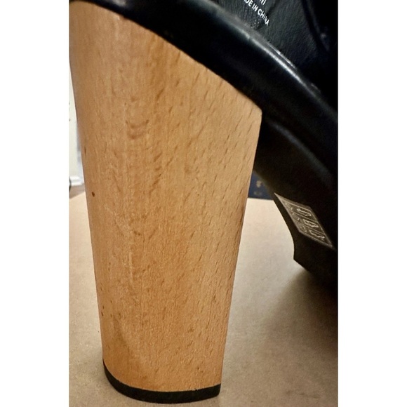 Audrey Brooke Black Leather Slingback Sandal Wood Heel Peep Toe Women's 9.0 - Picture 7 of 8